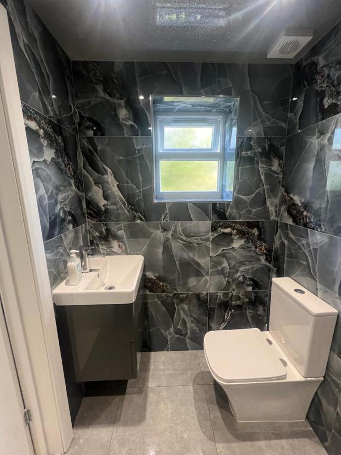 Large Studio Flat B Near Heathrow Χίλινγκτον Εξωτερικό φωτογραφία